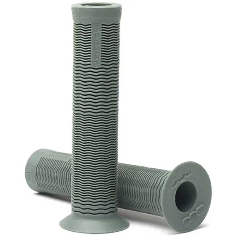 Duo Corey Martinez Grips 1