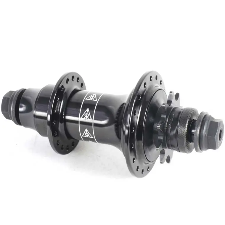 Relic Revolve Rear Cassette Hub 1