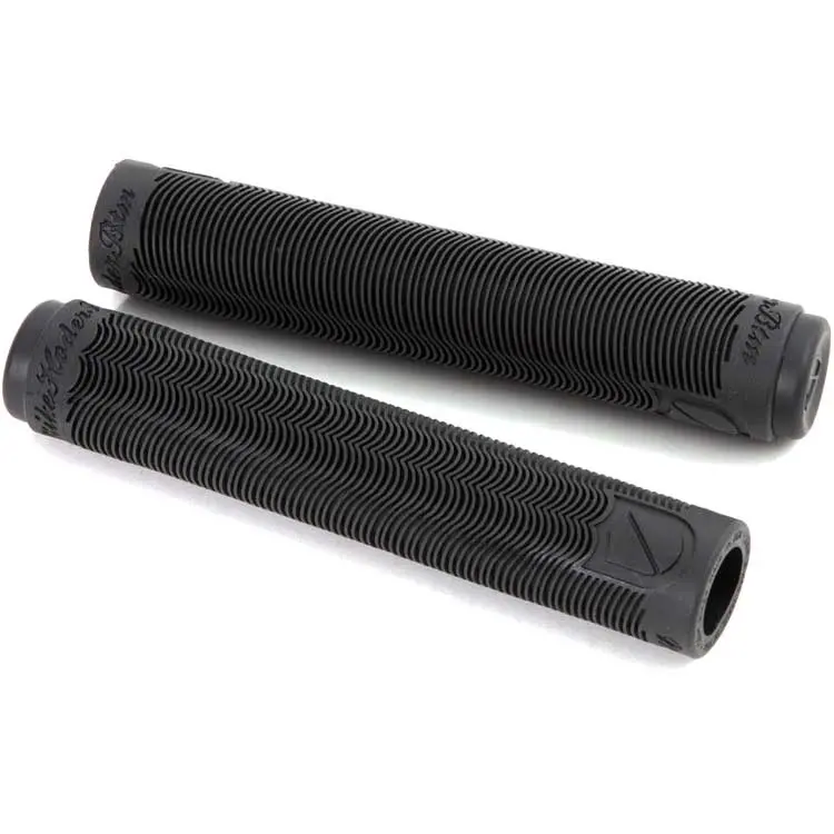 S&M Hoder Grips 1