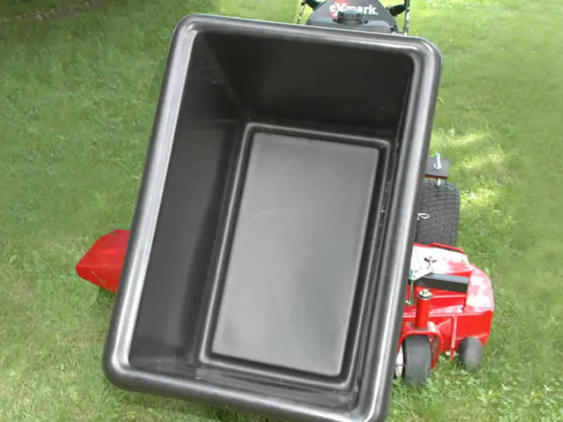 (6075) Plastic Tub Rect 56 Gal 1