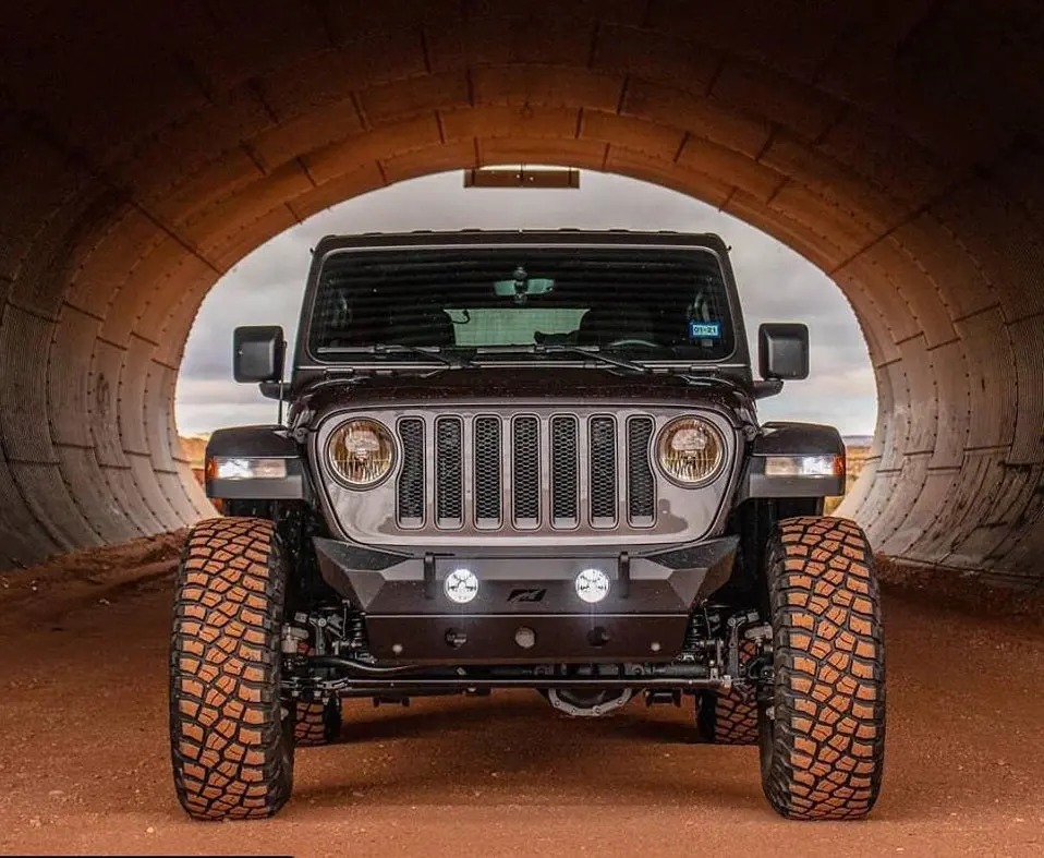 Hammer Front Bumper W/ Fog Mounts And Skid Plate For Jeep Jl / Jt Gladiator 2