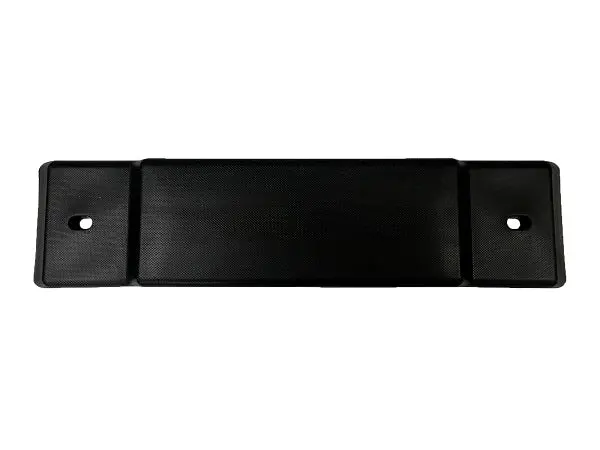 (606657) Plastic Bumper, Center 1