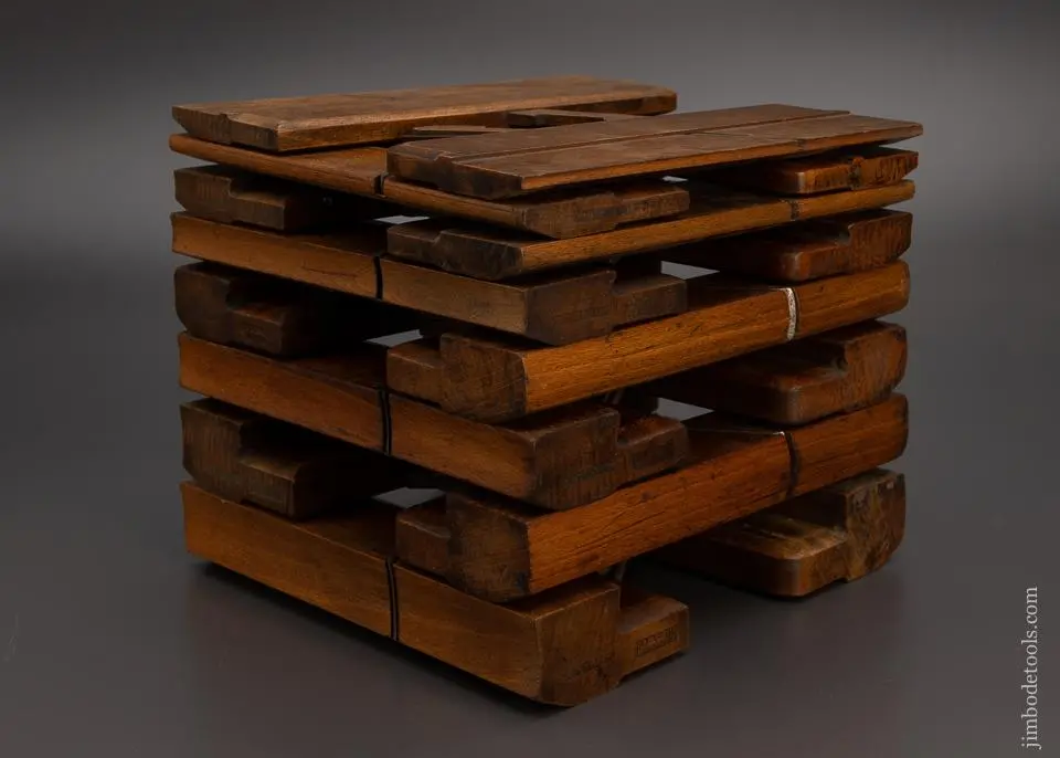 Nice Set Of 16 Hollow & Round Planes By Griffiths Norwich - 98947 1