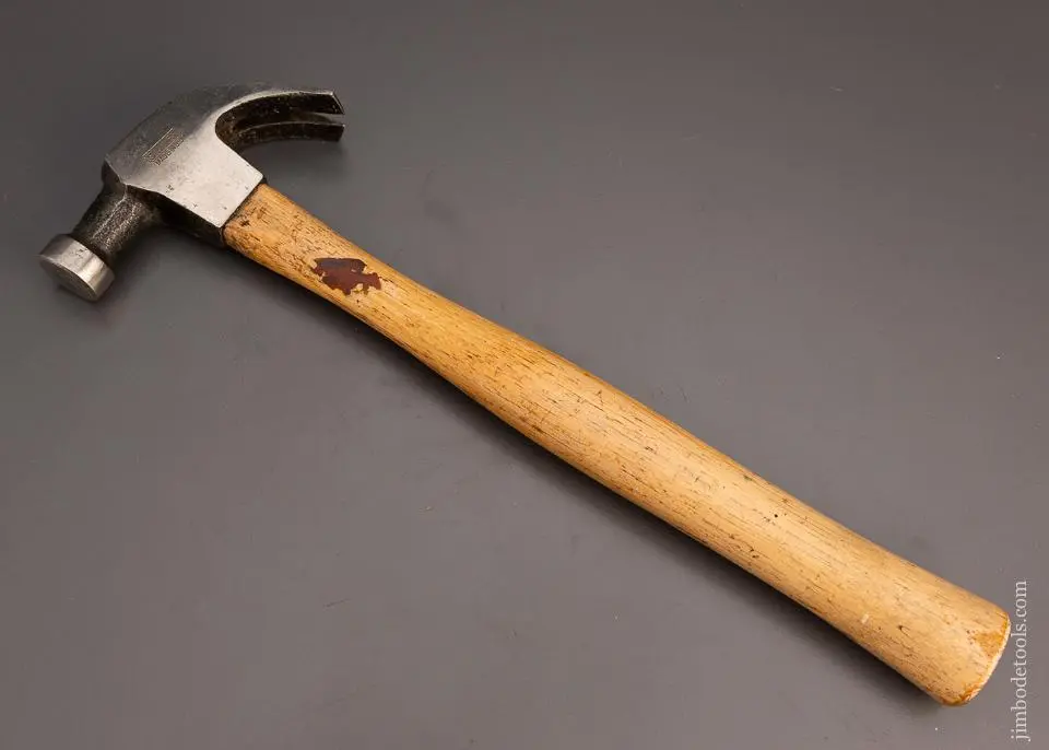 Stanley Claw Hammer 12 Ounce - 99067 1