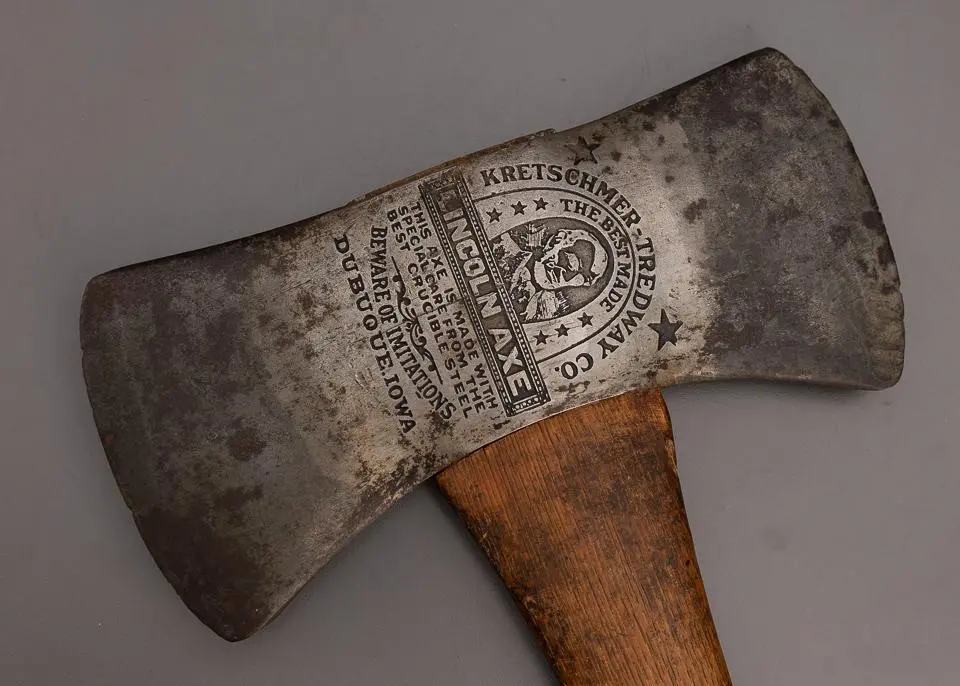 Excellent Crisp Embossed Lincoln Axe Kretschmer Tredway Co. - 99129 - As Of July 4 1