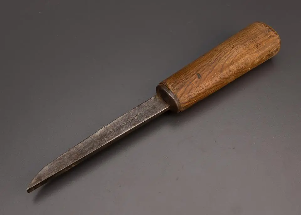 1/4 X 11 1/2 Pig Sticker Mortise Chisel Gray & Sons - 99160 1