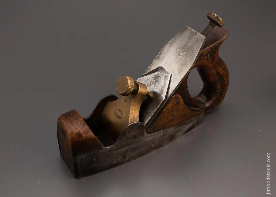 Good Norris No. A5 Smooth Plane - 99208 1
