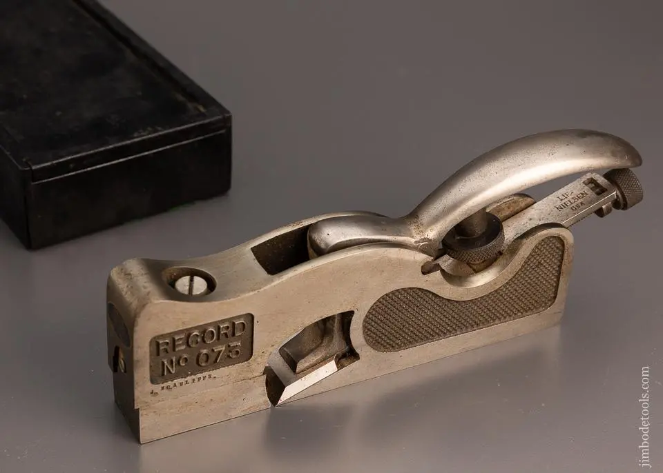 Near Mint Record No. 073 Heavy Shoulder Plane - 99266 1