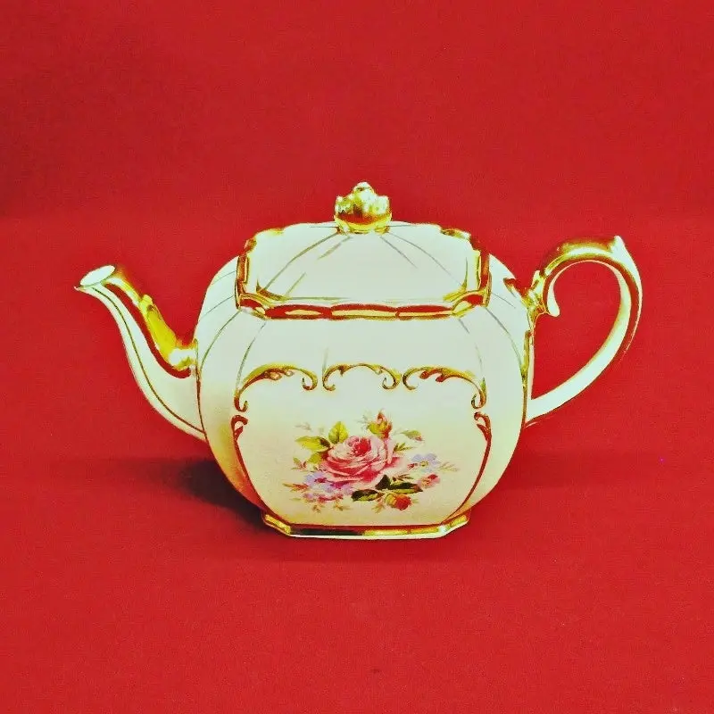 Beautiful Floral Sadler Cube Teapot 1
