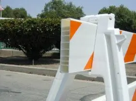 10' Plastic Parade Barricade (Rail Only) 1