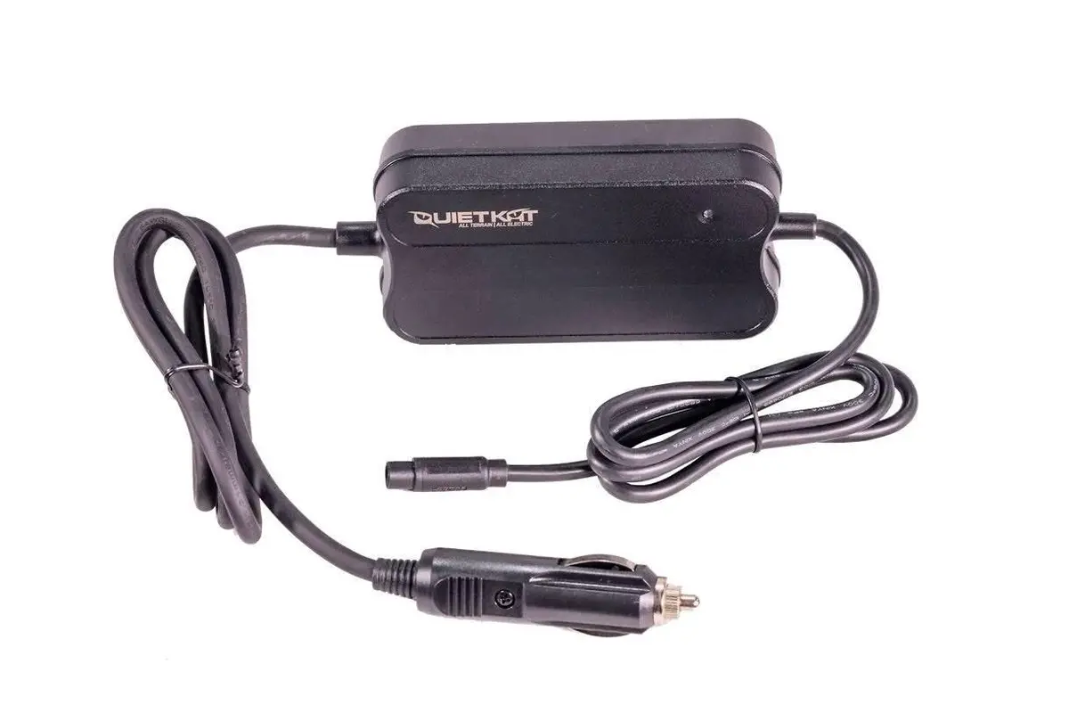 12V Dc Portable Vehicle Charger 1