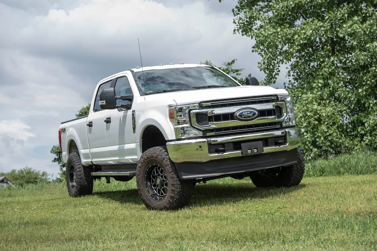 5 Inch Lift Kit W/ Radius Arm | Ford F250/F350 Super Duty (20-22) 4Wd | Diesel 3