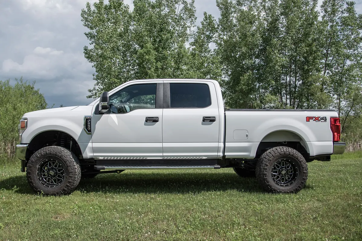 5 Inch Lift Kit W/ 4-Link | Ford F250/F350 Super Duty (20-22) 4Wd | Diesel 4