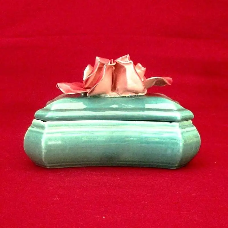 Art Deco Art Ware Porcelain Dresser Box 1