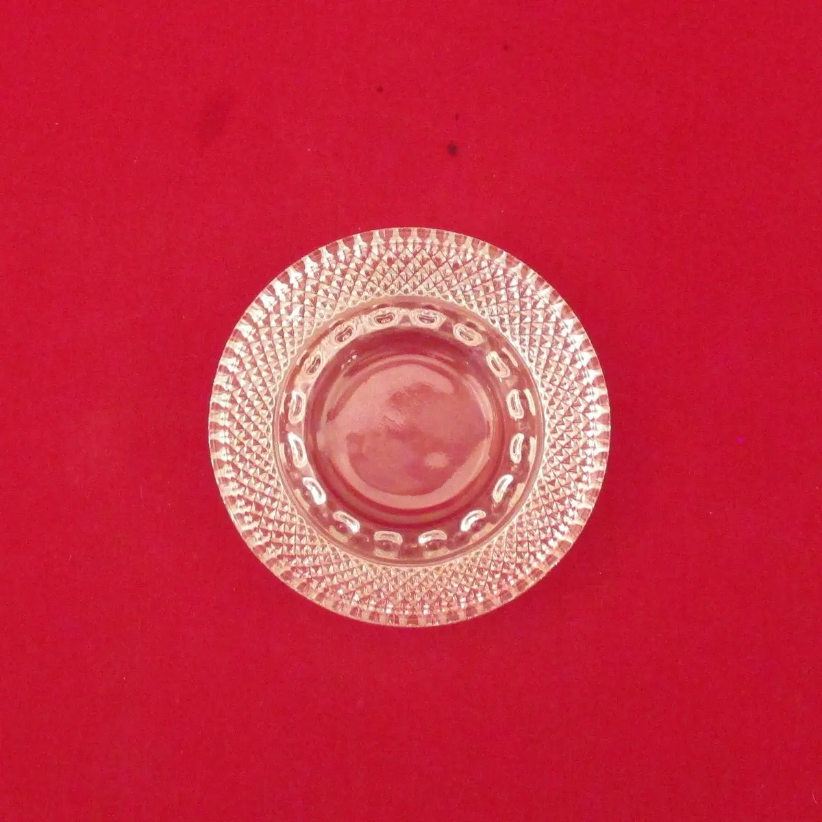 Miss American Diamond Pattern Ashtray 1