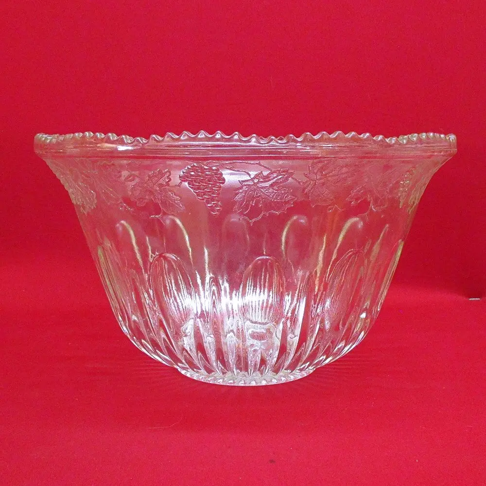 Punch Bowl With Eight Cups 1