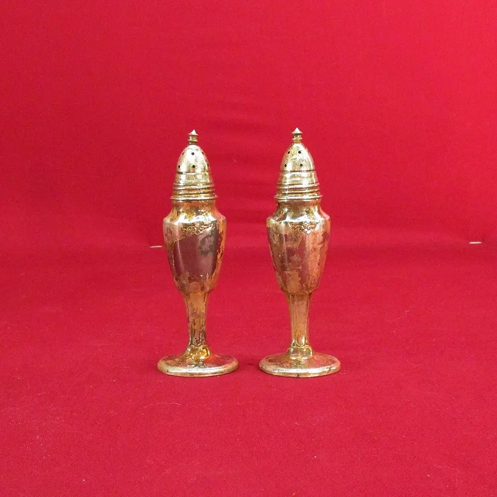 La French 514 Silverplated Shaker Set 1