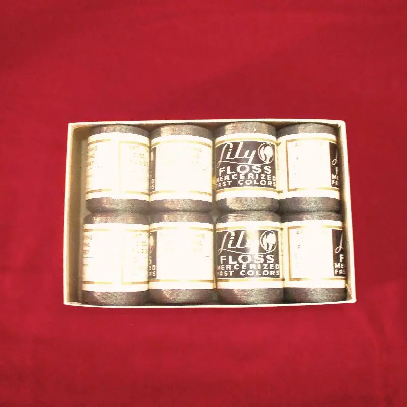 Vintage Lily Mills Gray Floss Yarn 1