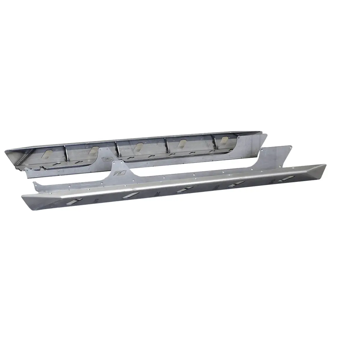Crusher Rocker Guards W/ Step For Jeep Jlu 4 Door 1