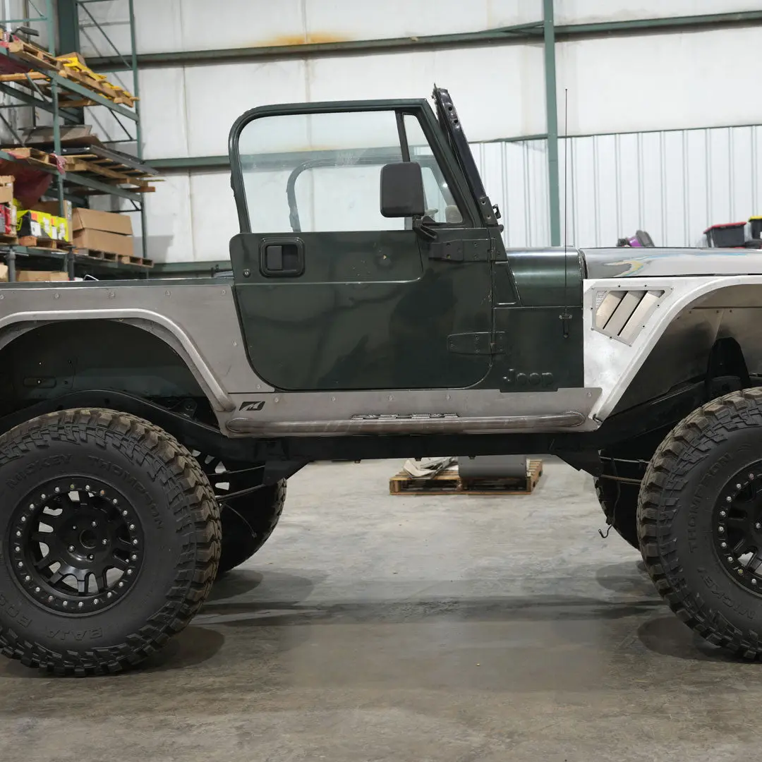 Hatchet Rocker Armor With Step For Jeep Yj 2
