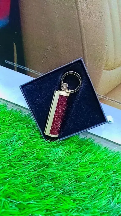 Honest Metal Lighter Car Keychain 1