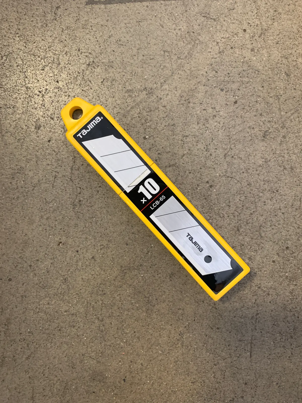 Tajima 1" Replacement Blade 1