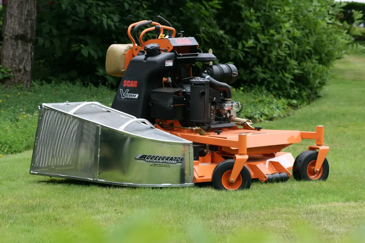 Accelerator Jumbo Side Catcher 6.2 Cubic Ft. / 5 Bushels | Fits Bradley 48" And 52" Walk Behinds (Gcbd48xl) 1