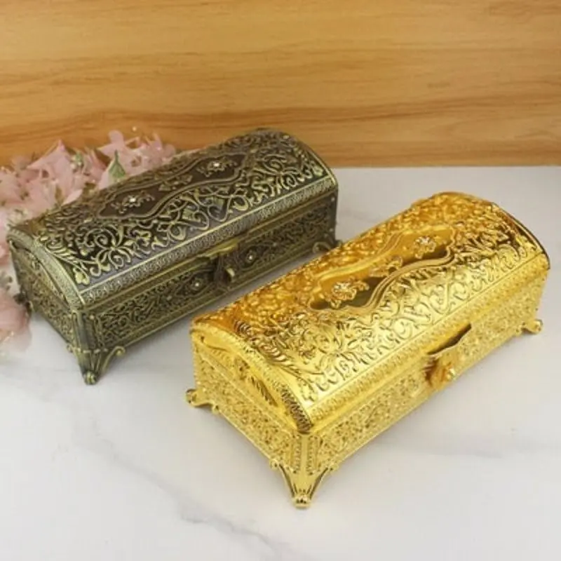 Treasure Chest Style Jewelry Box 1