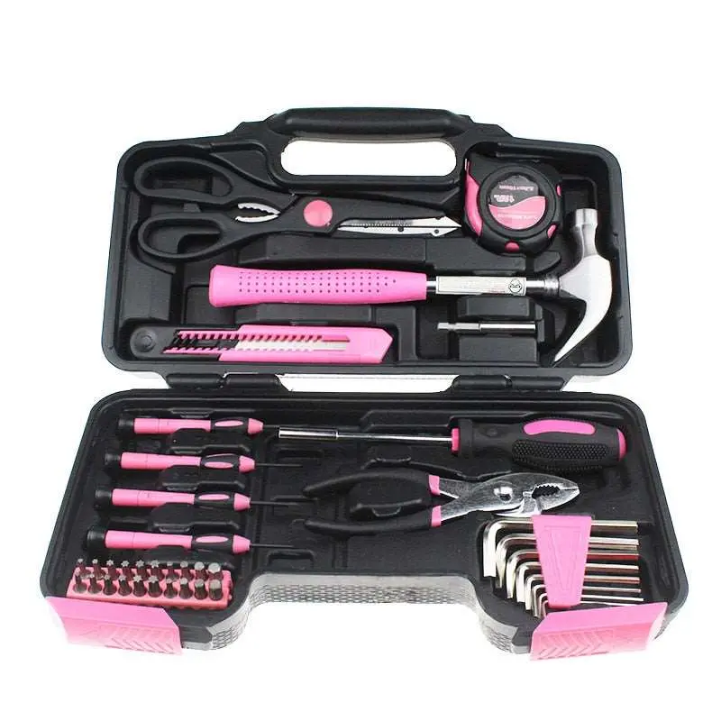 39 Piece Hand Tool Set With Case 1