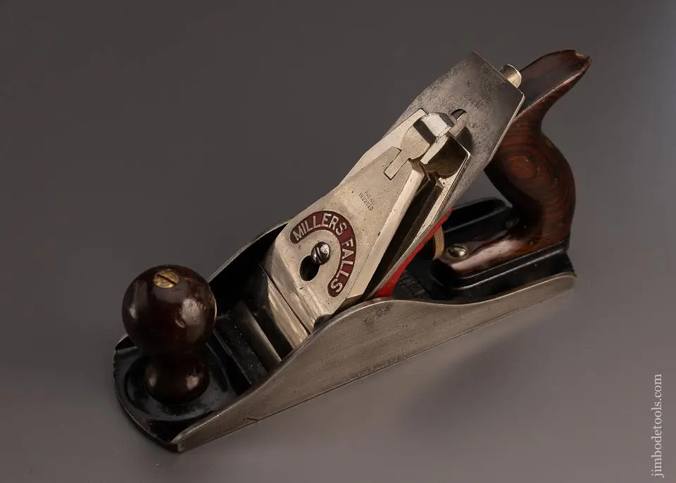 Fine Millers Falls No. 10 Jumbo Smooth Plane 4 1/2 Size - 97677 1