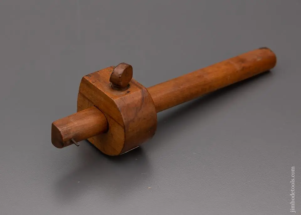 Fine Apple Wood Marking Gauge - 97743 1