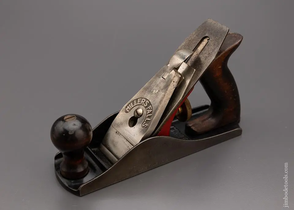Fine Millers Falls No. 9 Smooth Plane - 97761 1