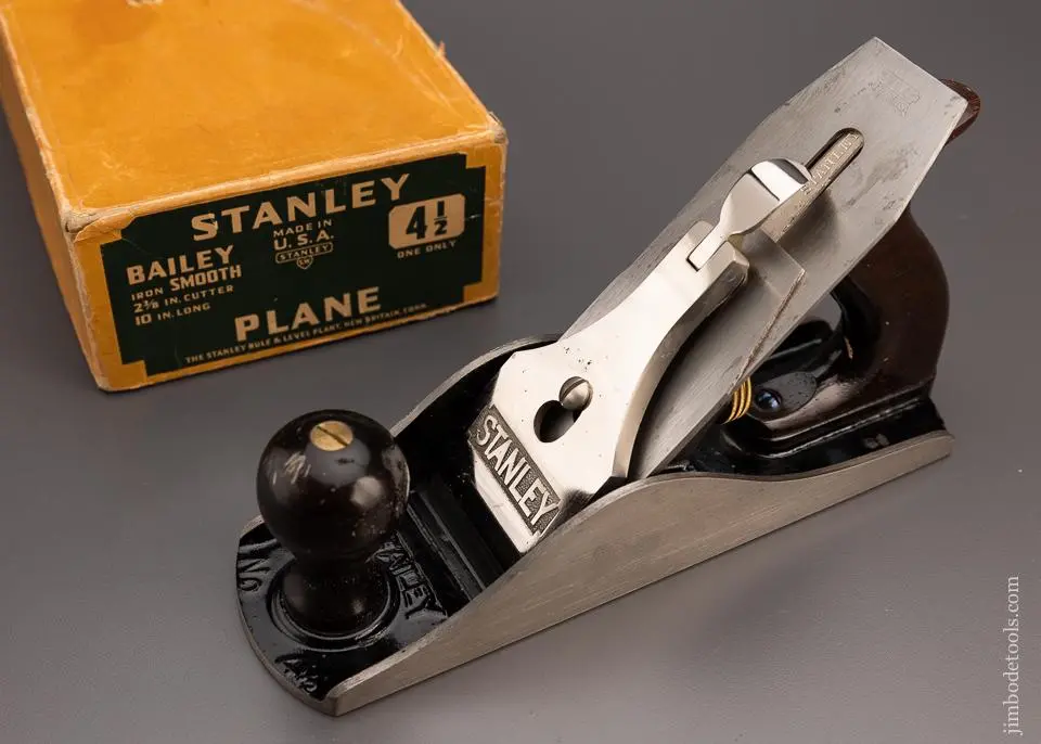 Stanley No. 4 1/2 Jumbo Smooth Plane Mint In Box - 97874 1