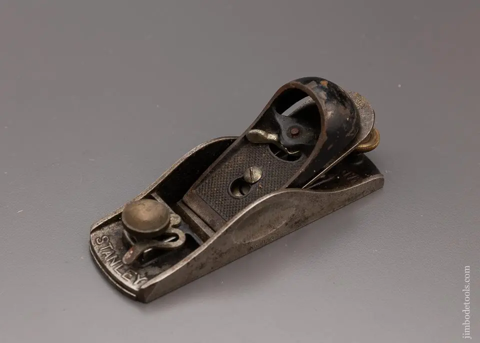Good User Stanley No. 9 1/2 Block Plane With Adjustable Mouth - 98010 1