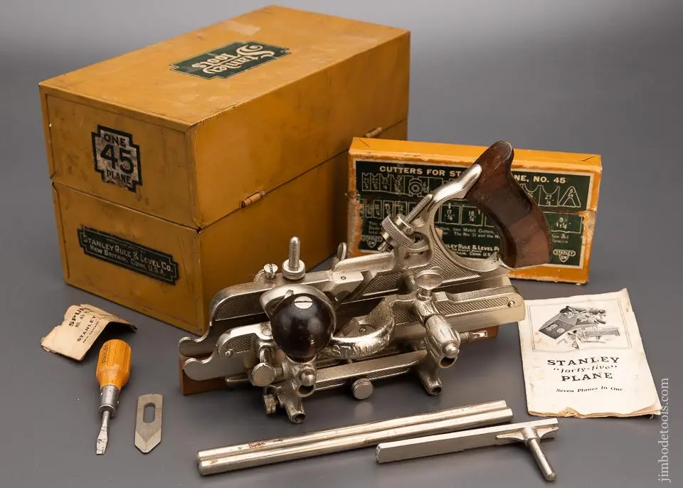 Near Mint Stanley No. 45 Combination Plane In Original Box Dated 1940 - 98067 1