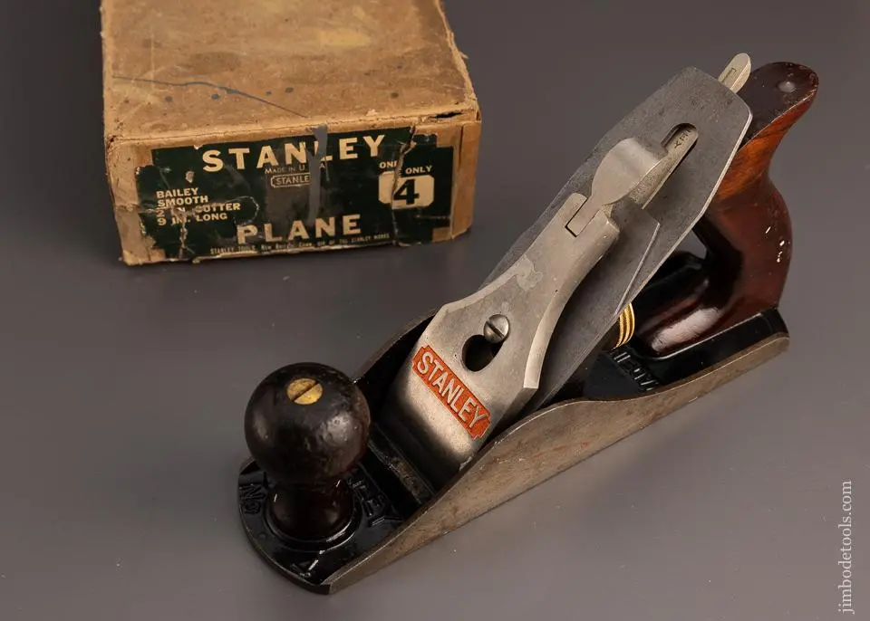 Fine Stanley No. 4 Smooth Plane 10B - 98107 1
