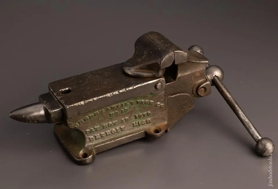 Rare 2 3/8 Inch Cheney Anvil & Vise Co. No. 10 Anvil Vise - 98254 1