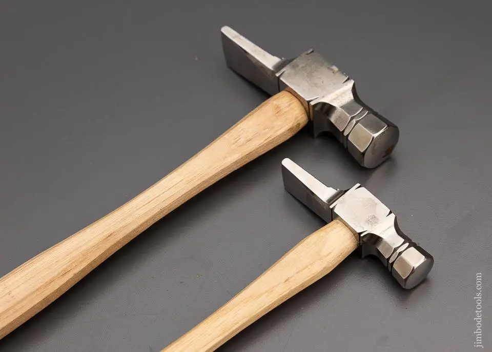 Excellent Pair Grammercy Tools Kings County Cabinet Maker’S Hammers - 98171 1
