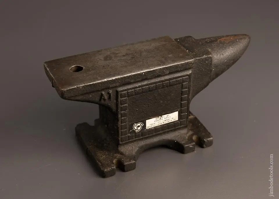 Fine American-Made 7 Pound Anvil - 98299 1