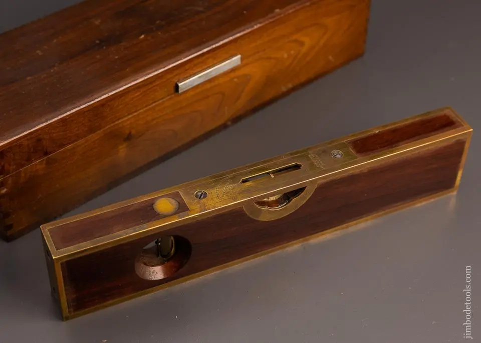 Stunning Stratton Bros. Rosewood Level 10 Inch In Custom Box - 98300 1