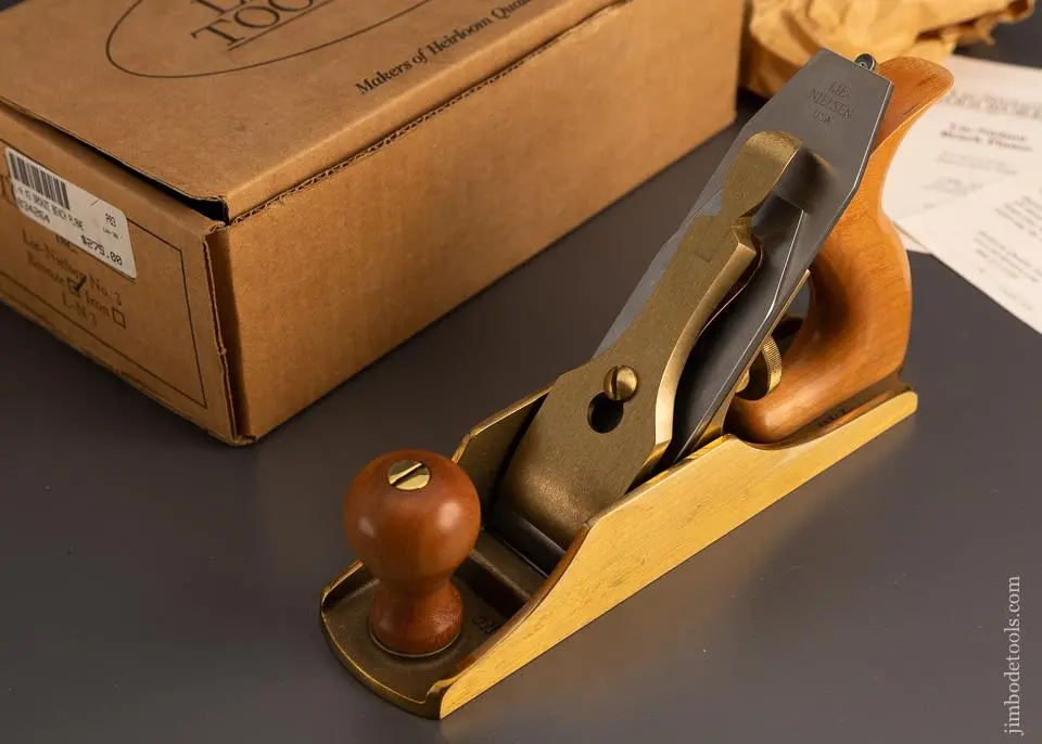 Lie Nielsen No. 3 Bronze Smooth Plane Mint In Box - 98329 1