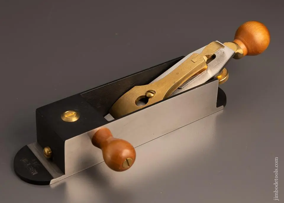 Lie Nielsen No. 9 Piano Maker’S Miter Plane Mint In Box - 98335 - As Of May 19 1