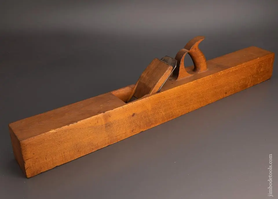 Massive 32 Inch Wooden Jointer Plane Crisp And Fine -  98452 1