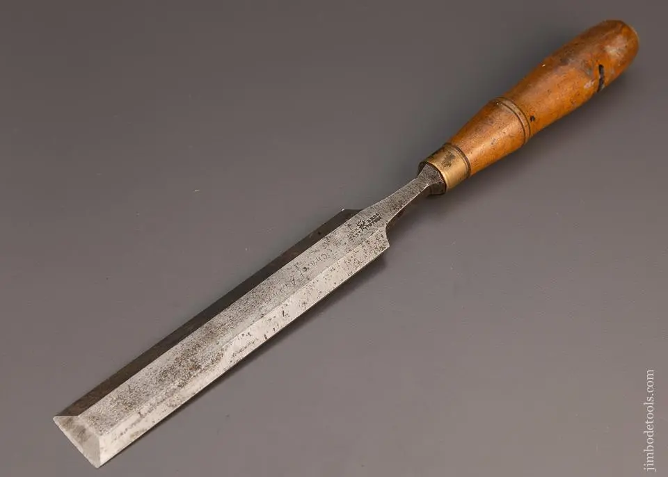 Really Fine Buck Bros. 1 1/4 Inch Paring Chisel 14 1/2 Inches Long - 98481 1