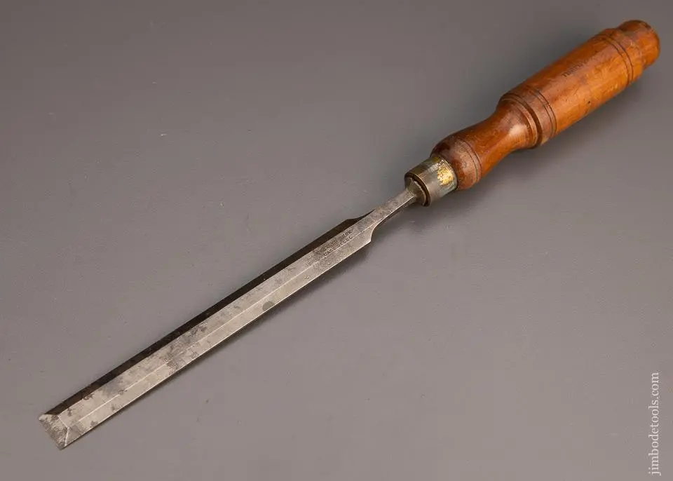 Fine Charles Buck 5/8 Inch Paring Chisel - 98505 1