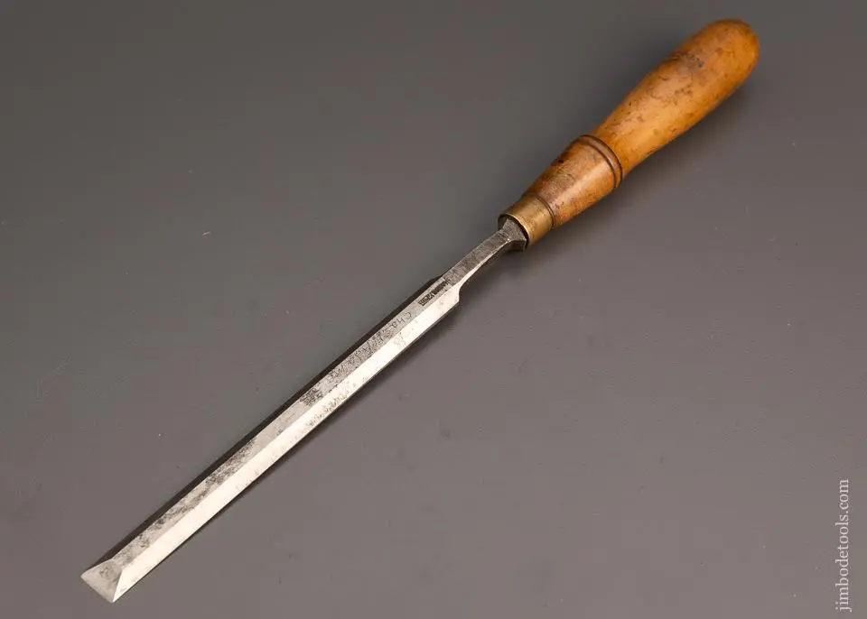 Extra Fine Buck Bros. 1/2 Inch Paring Chisel 12 1/2 Inch - 98512 1