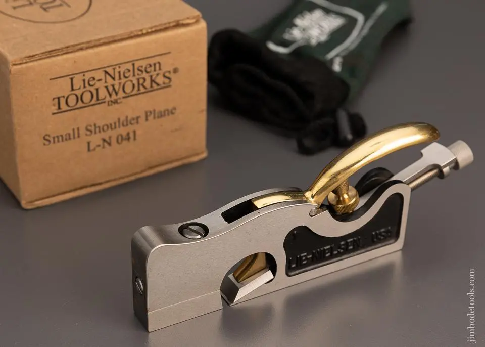 Lie Nielsen No. 041 Smooth Shoulder Plane Mint In Box - 98581 1