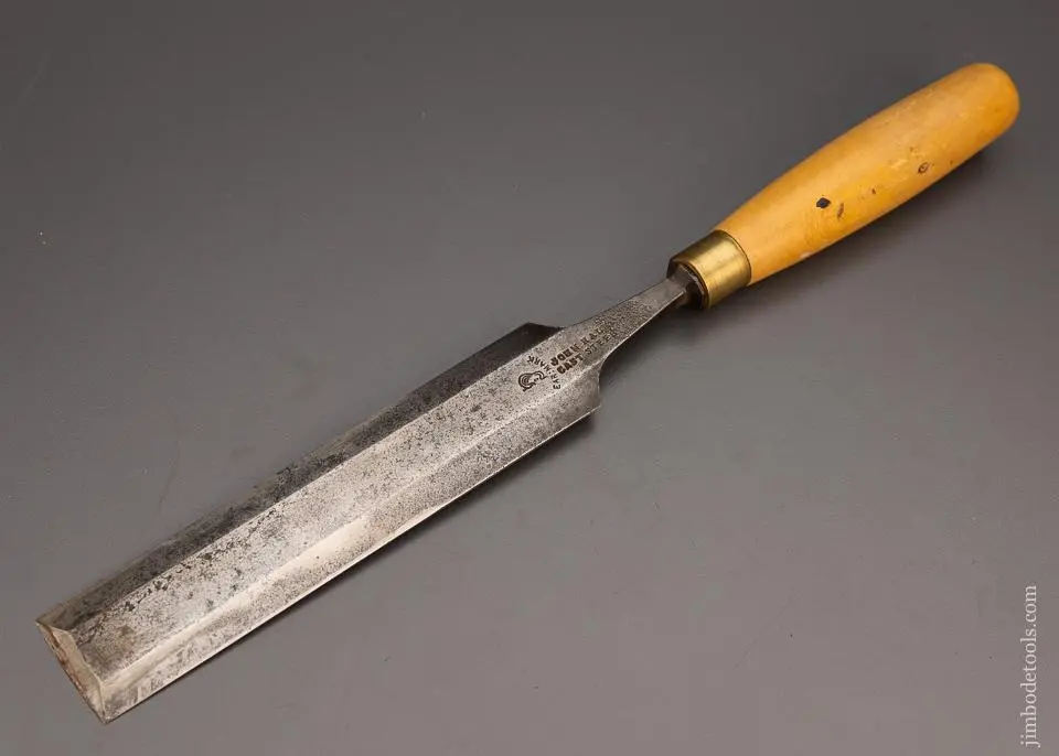 Long, Thin Bevel Edge Paring Chisel 1 1/2 Inch By John Hale - 98951 1