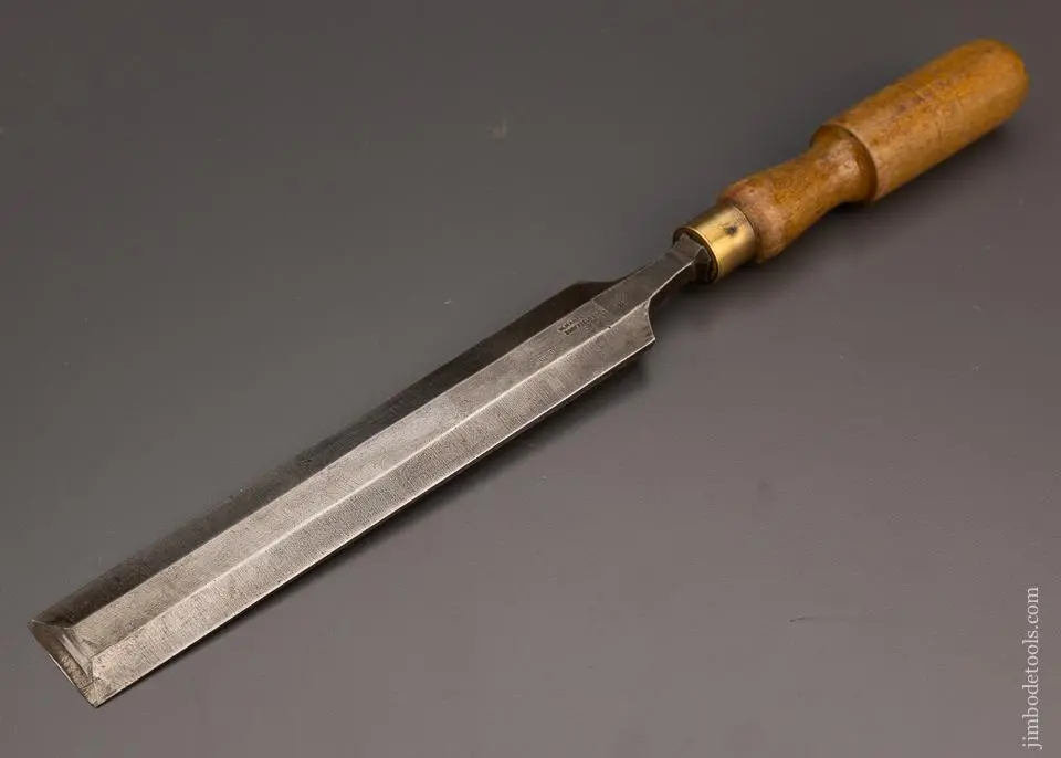 Long, Thin 1 1/2 Inch Bevel Edge Paring Chisel By Marples - 98998 1