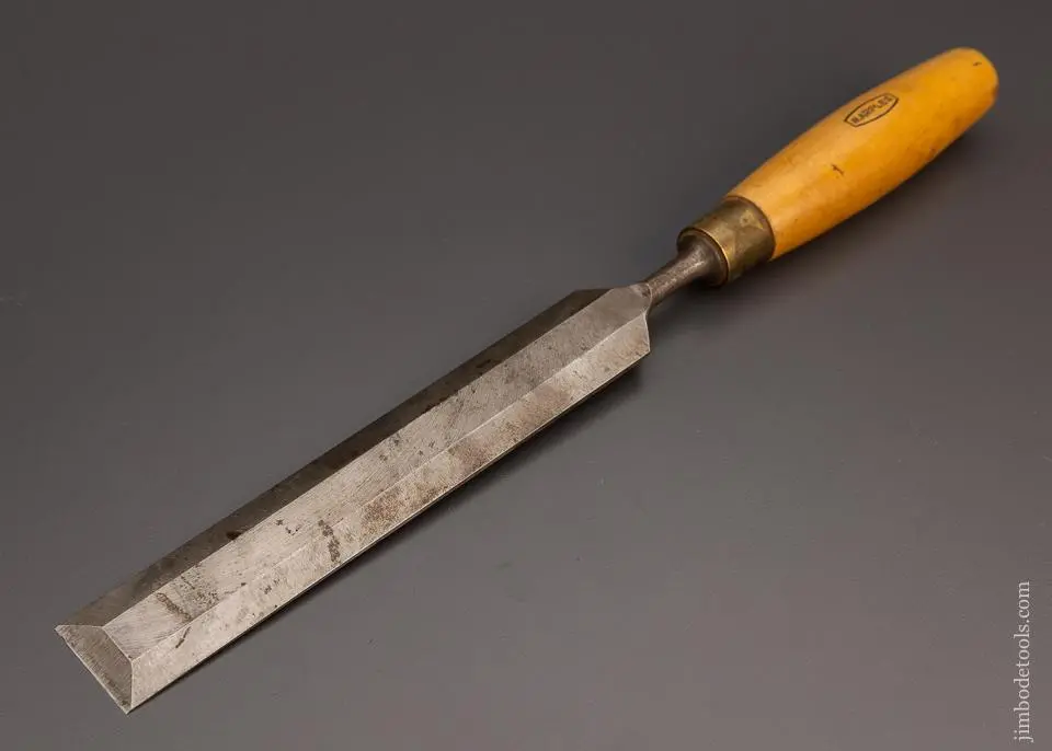 Long, Thin 1 1/2 Inch Bevel Edge Paring Chisel By Marples - 98953 1